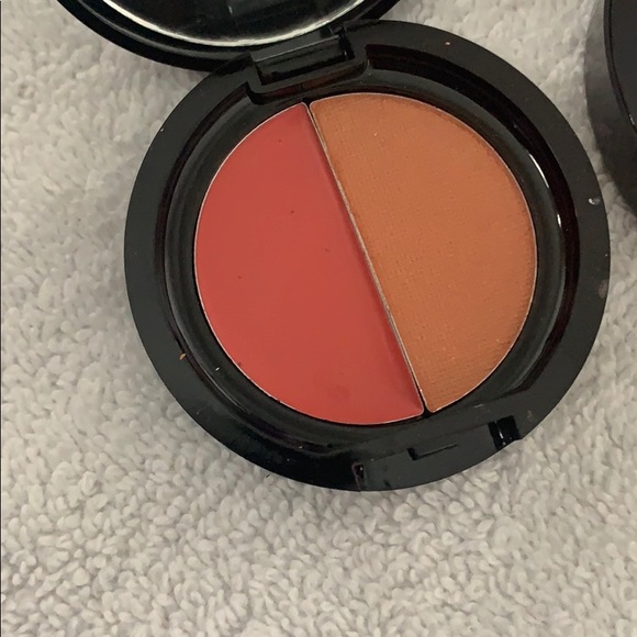 Blush Set Bundle - Picture 2 of 7